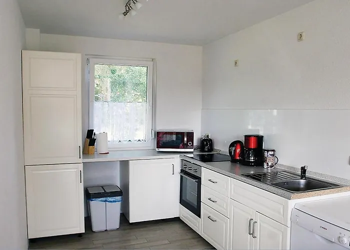 Lovely In With Wifi بيت للعطل *